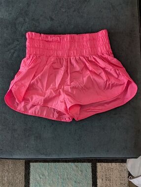 Love Tree Neon Hot Pink Athletic Shorts w/ Liner Size M